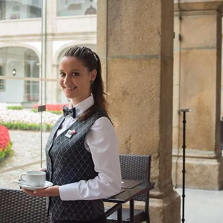 Hotel Gale Collection 4*