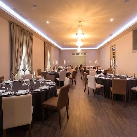 Hotel Gale Collection 4*