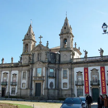 מלון Gale Collection 4*