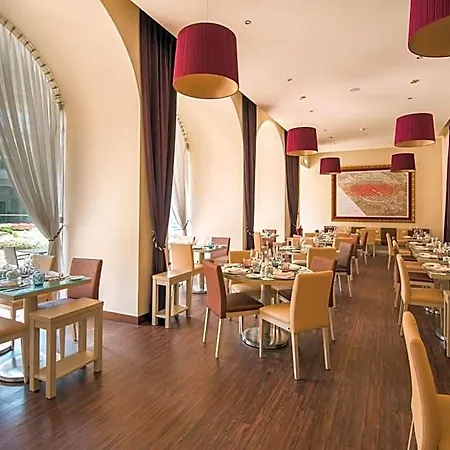Hotel Gale Collection 4*