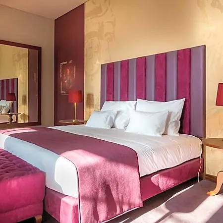 Hotel Gale Collection 4*